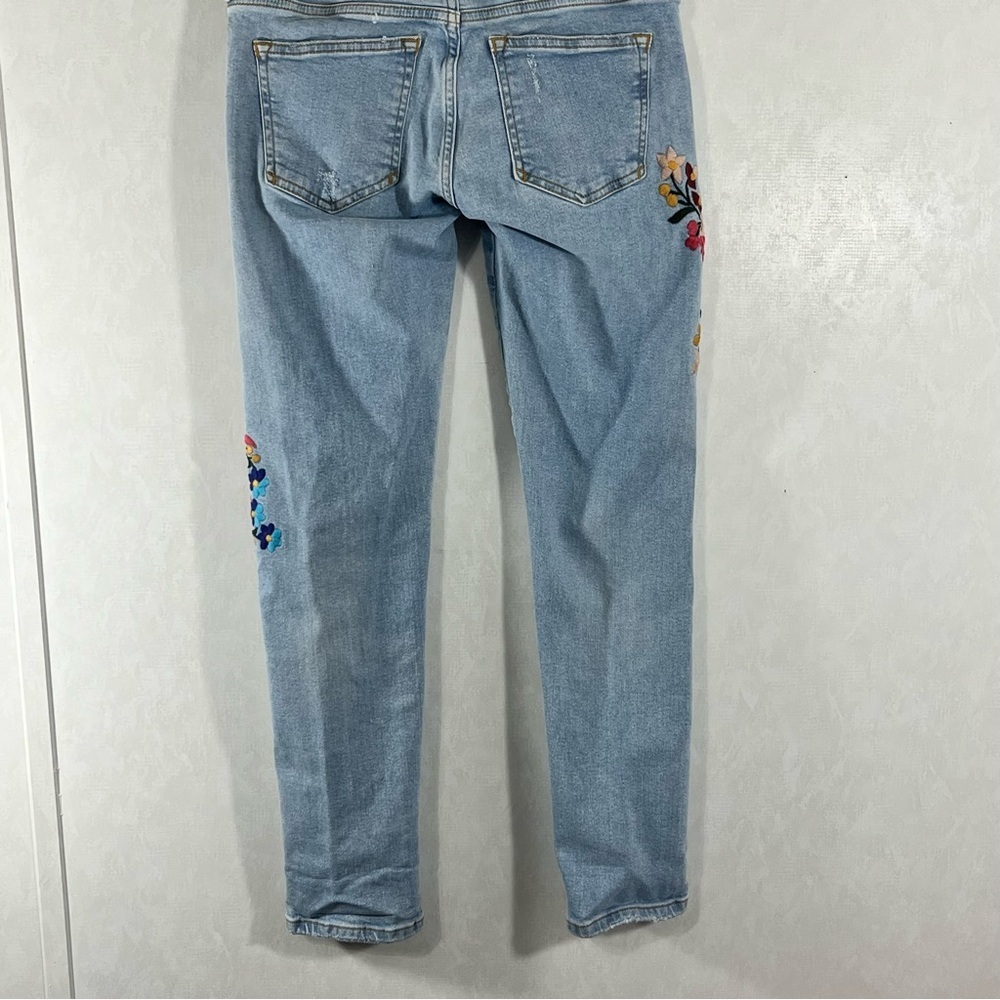 Pilcro and the Letterpress Anthropology Light Blue Floral Embroidered Jeans - Picture 6 of 11
